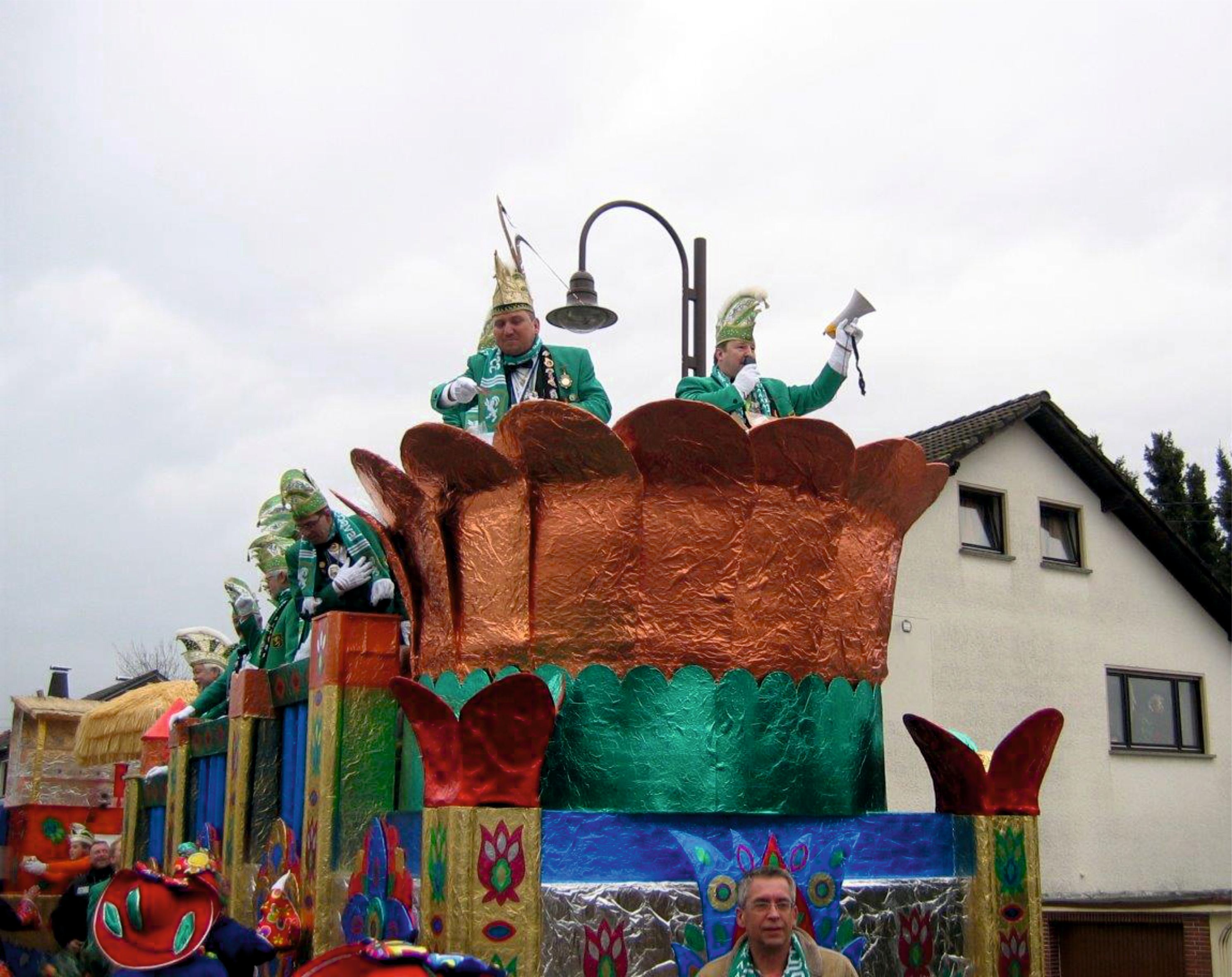 2009 Flower power.jpg